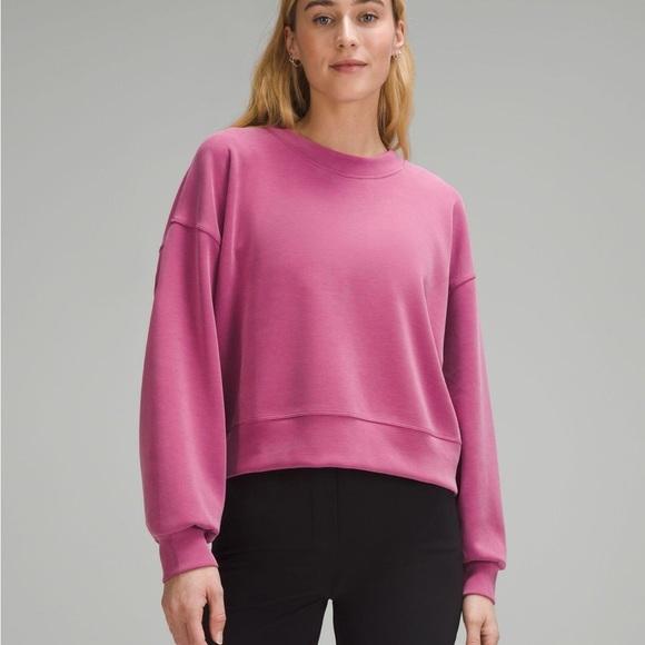 lululemon athletica Sweaters - Lululemon softstream Crewneck